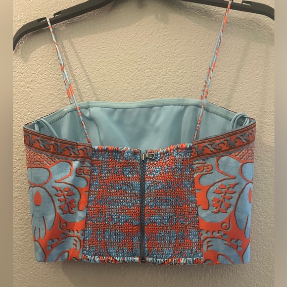 Alice + Olivia ATHENA SMOCKED WAISTBAND WIDE LEG PANT Set top and pants - Picture 10 of 11